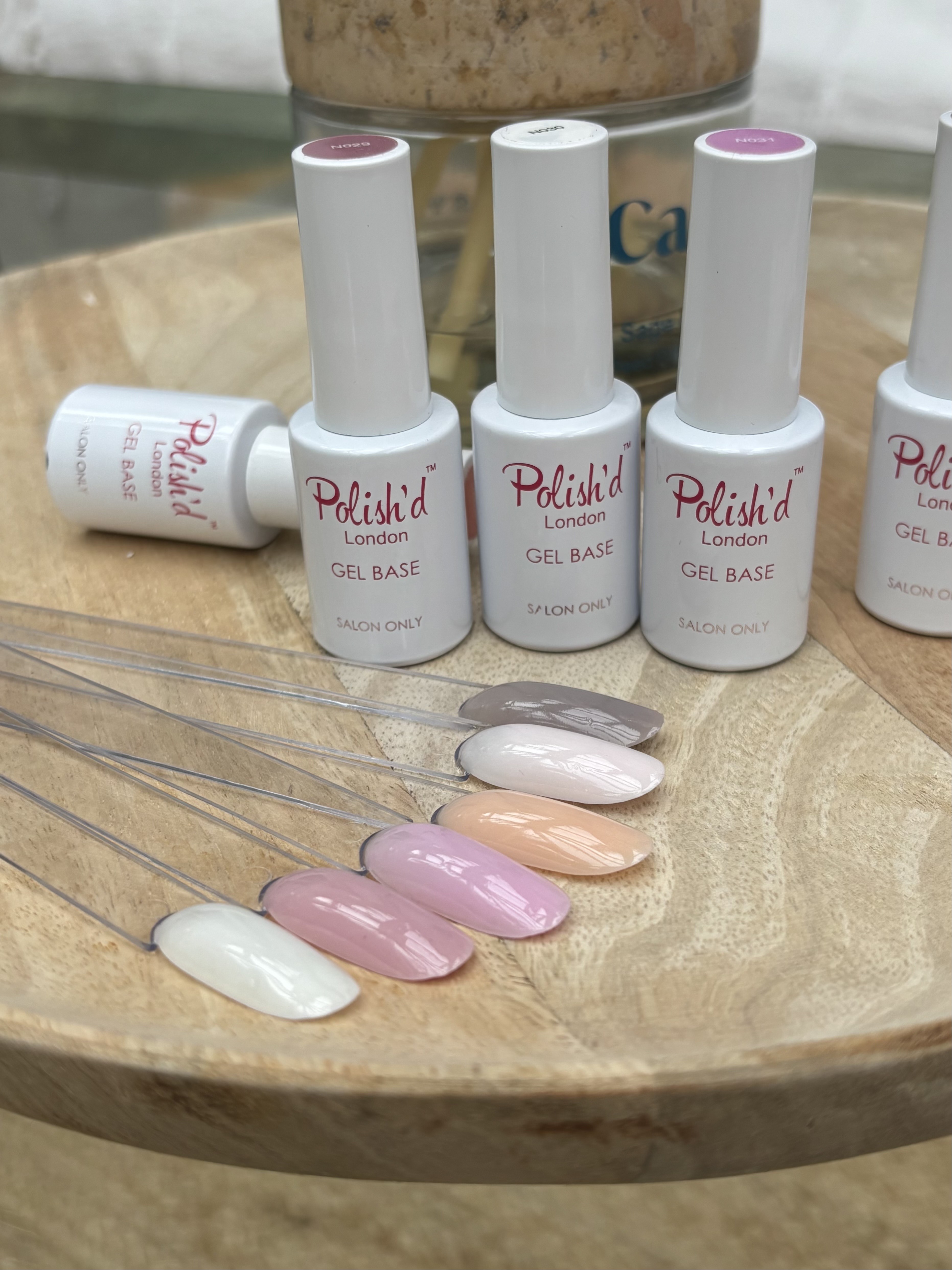 Tint Rubber Base N027 (cashmere beige) 8 ml UV/LED - Image 2